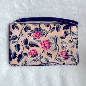Coach floral print wristlet 🌸